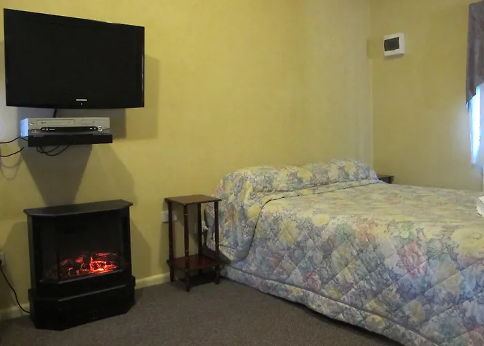 Cedar Lodge Cabins